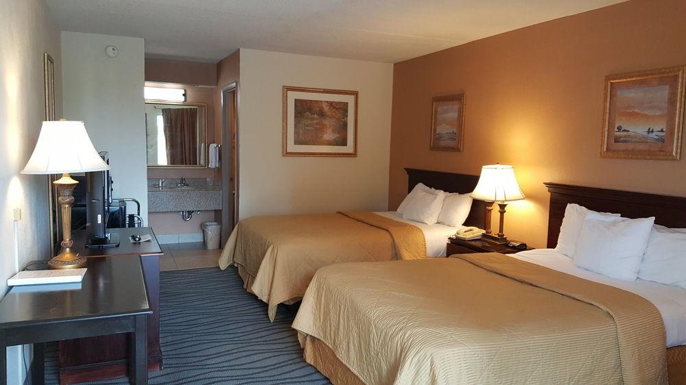 Executive Inn And Suites Enterprise Extérieur photo