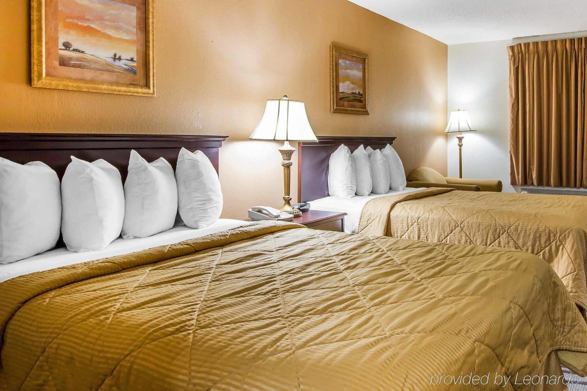 Executive Inn And Suites Enterprise Extérieur photo